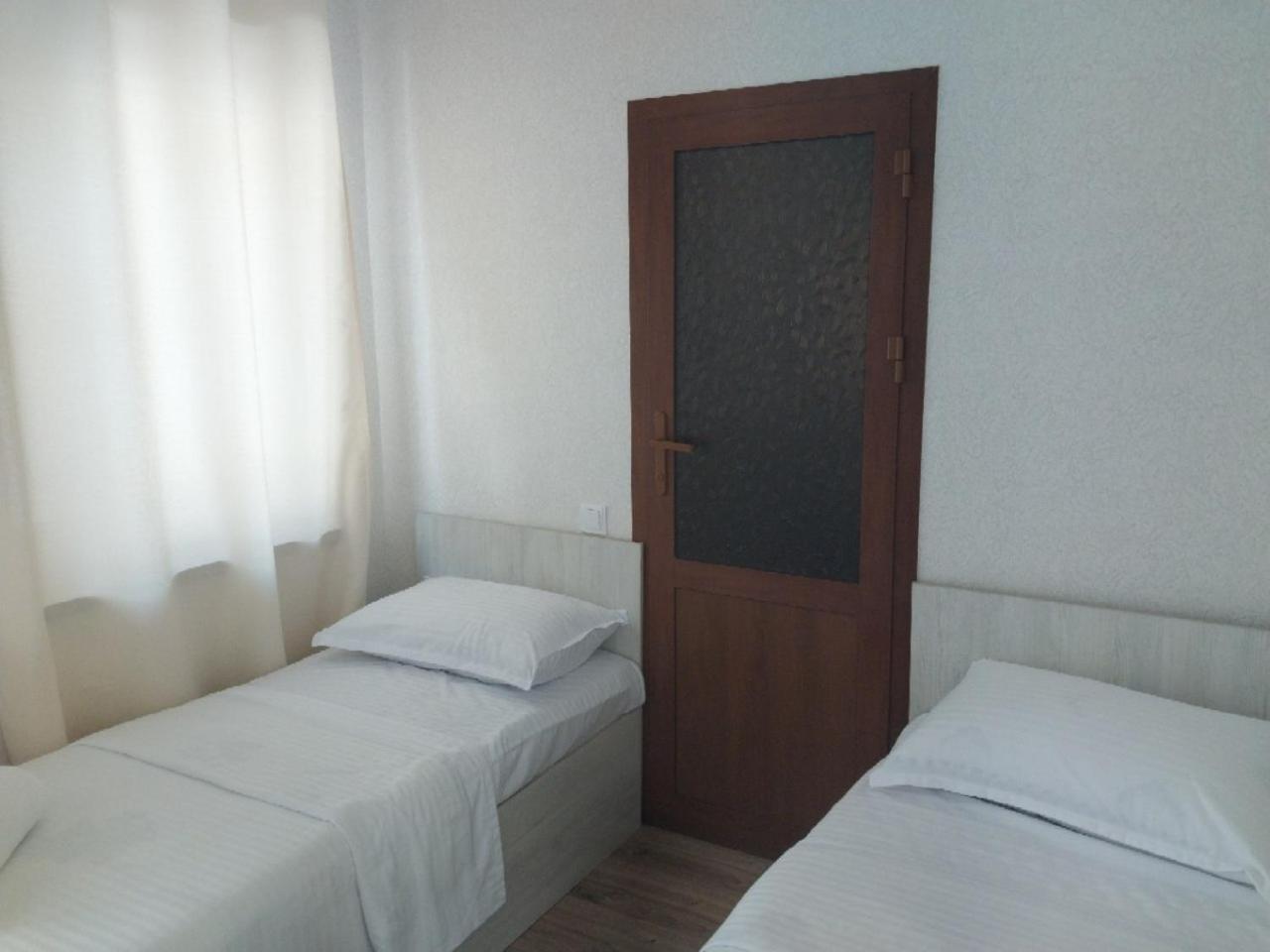 Guest House Zebiniso Samarkand Esterno foto
